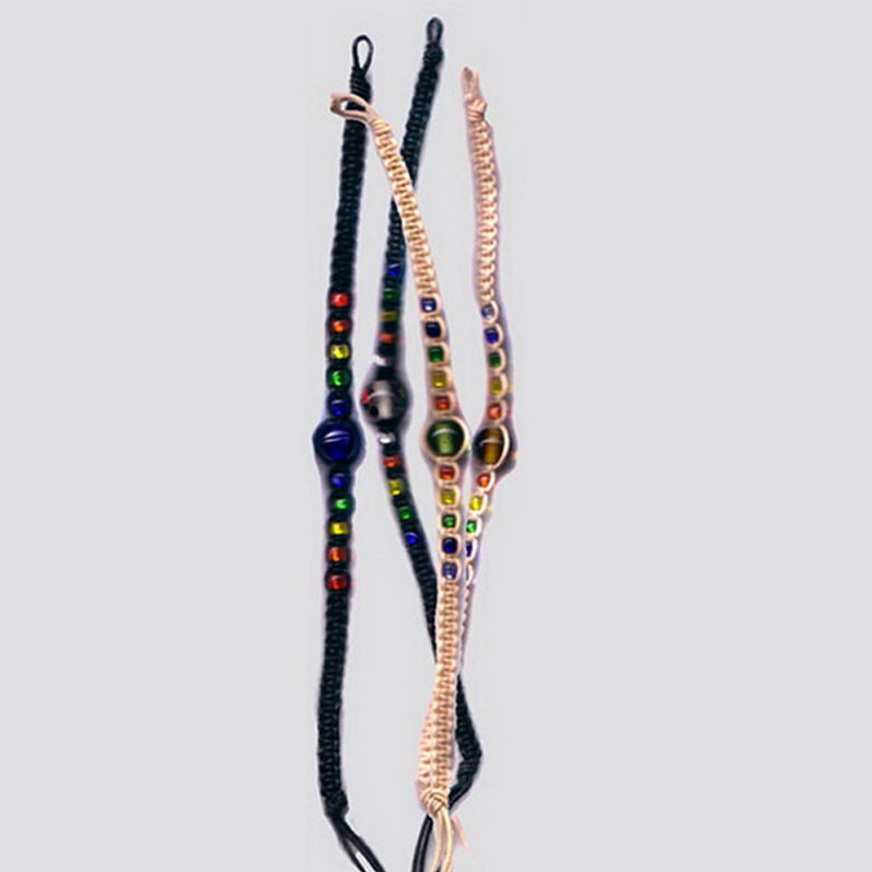 AB018 Armbänder Makramee Glas bunt