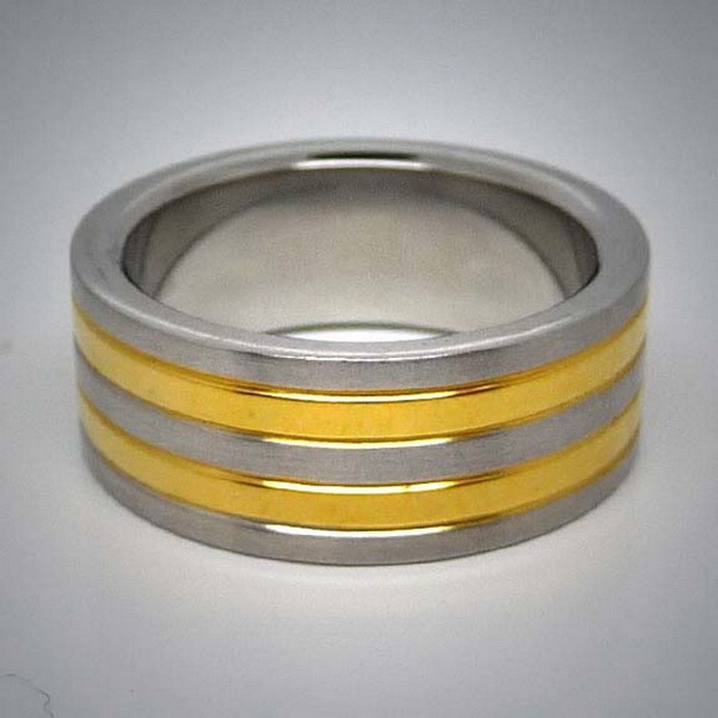 STR013 Ringe aus Edelstahl glänzend mit 2 schmalen Goldstreifen