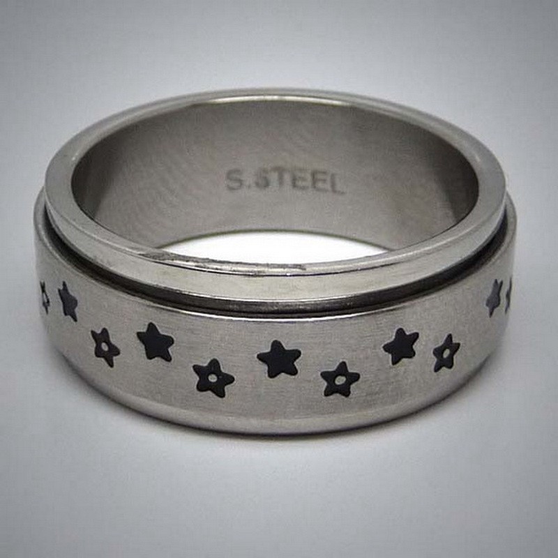 STR057 Ringe aus Edelstahl Sterne spinner
