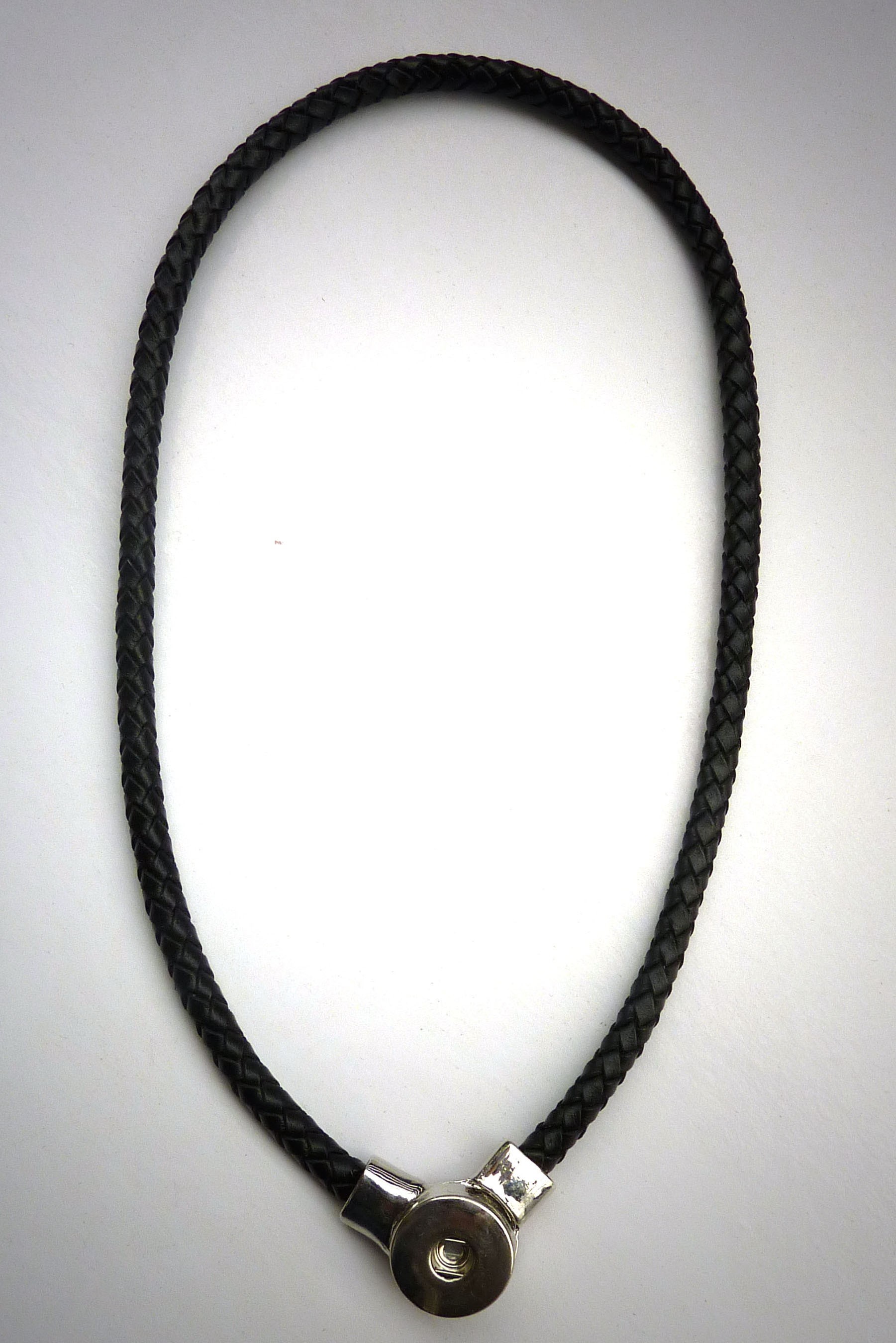 CHK016 - Ketten für Schmuck Druckknöpfe aus Leder schwarz