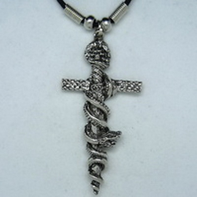 MK054 Ketten Kreuz mit Schlange gr.