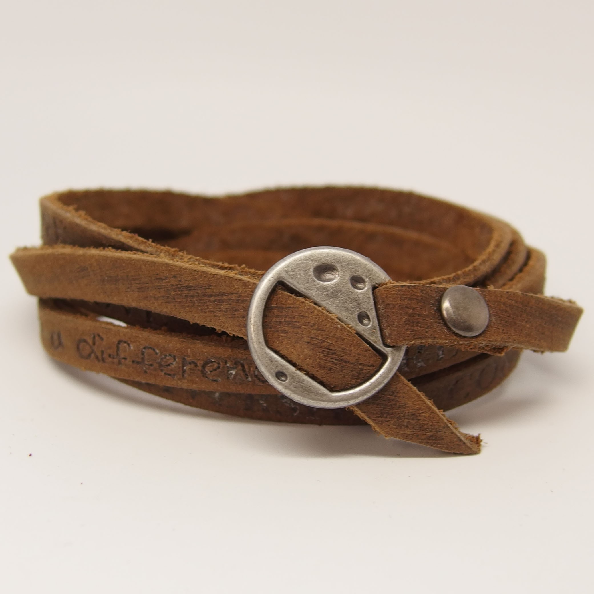 AB107 - Wickelarmband aus Leder braun mit Schnalle