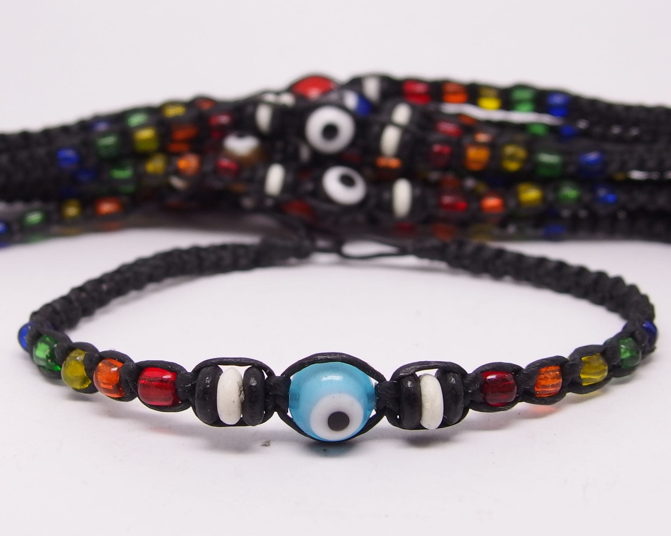 AB071 - Armbänder Makramee 1 schutz Auge bunt