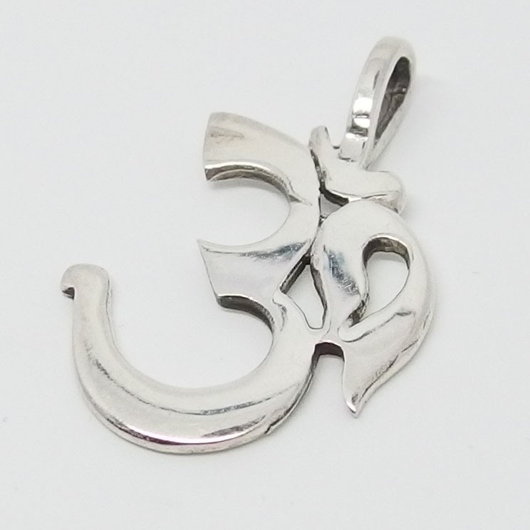 SS024 - Kettenanhänger Ohm 2
