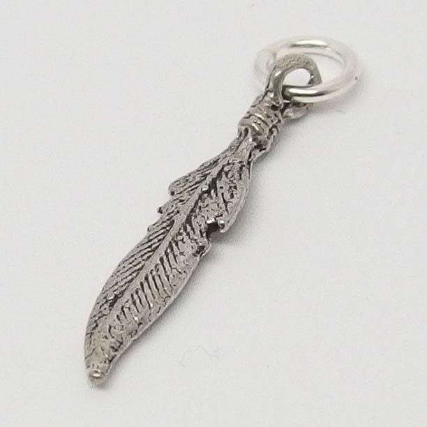 SS125 - Kettenanhänger Feder mini 