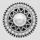 CH027 - Schmuck Druckknöpfe Perle mit kl. Perlen in weiss