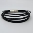 AB113 - Leder Armbänder schwarz 5 reihig mit Magnetverschluß 