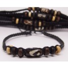 AB039 - Armbänder Makramee 1 Knochenperle