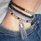 AG001 Mehrreihige Armbänder mit Velours Quaste grau